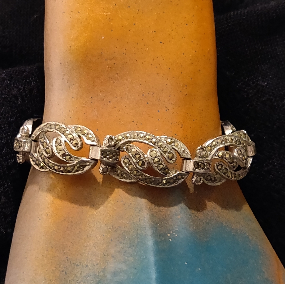 Vintage Marcasite costume jewelry Bracelet